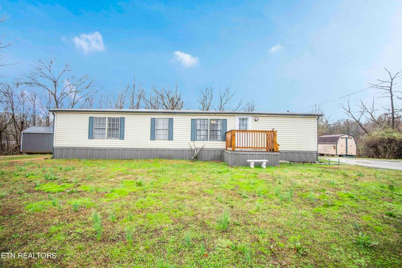 109 Pine Ridge Rd, Clinton, TN 37716