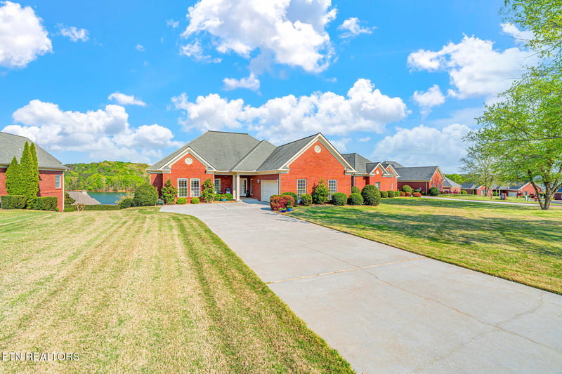 109 Sunali Ln, Loudon, TN 37774