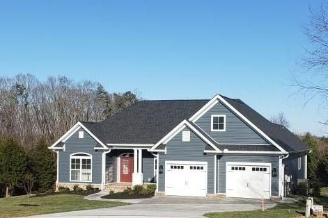 109 Wapiti Ln, Loudon, TN 37774