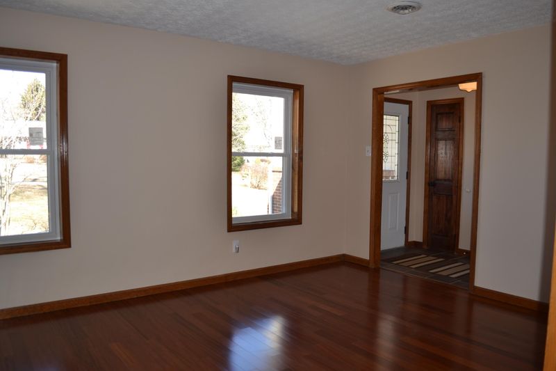 109 Westcliff Dr, Harriman, TN 37748