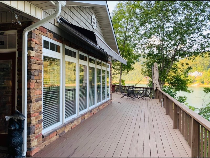 1090 Black Fox Harbor, Washburn, TN 37888