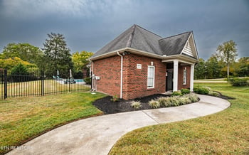 10908 Gable Run Dr, Knoxville, TN 37931