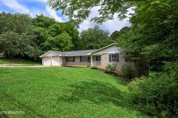 10909 Woody Dr, Knoxville, TN 37934