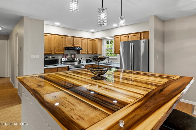 10913 Concord Woods Dr, Knoxville, TN 37934