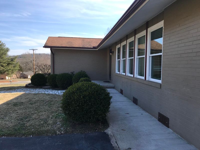 10928 Dundee Rd, Knoxville, TN 37934