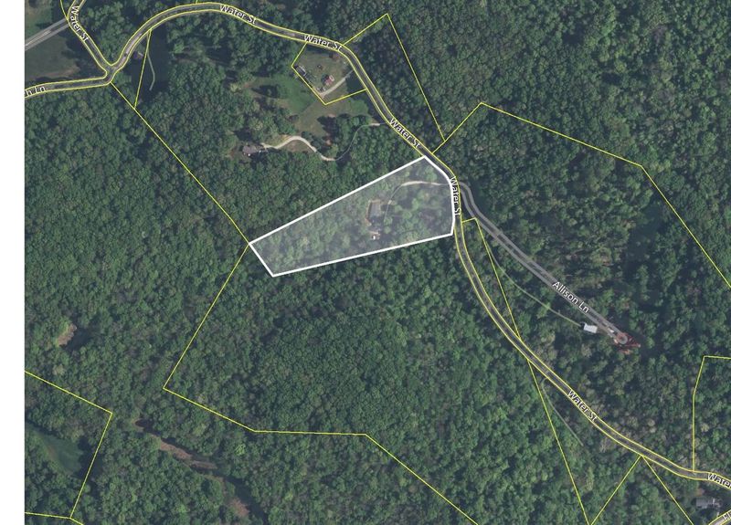 1094 Water St, Speedwell, TN 37870