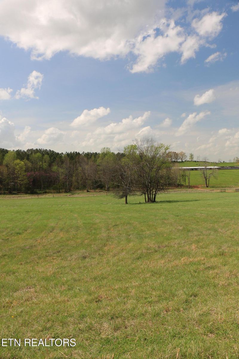 1095 County Road 461, Englewood, TN 37329