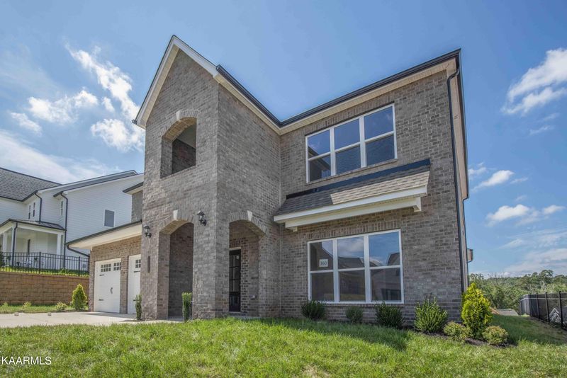 10962 Glory Maple Ln, Knoxville, TN 37932