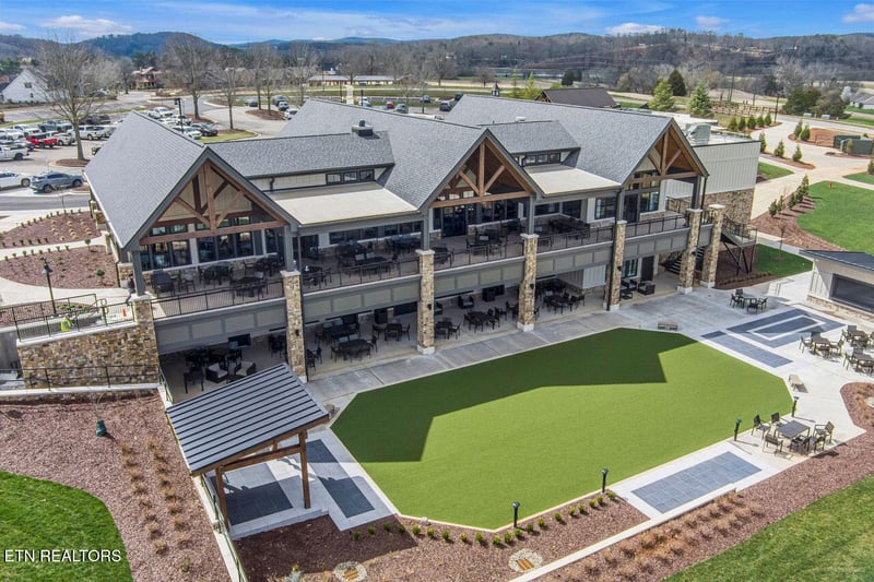 1097 Black Cove Ln, Loudon, TN 37774
