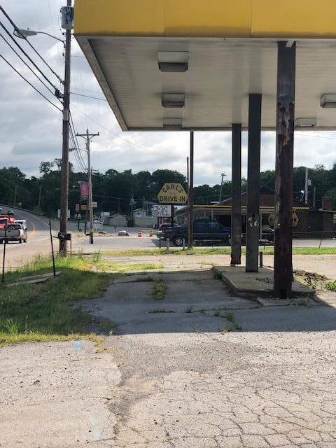 1098 E Lee Hwy, Loudon, TN 37774