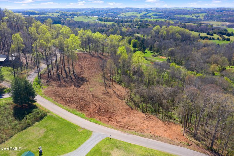 11 - 12 Eagle Ridge Dr, Philadelphia, TN 37846