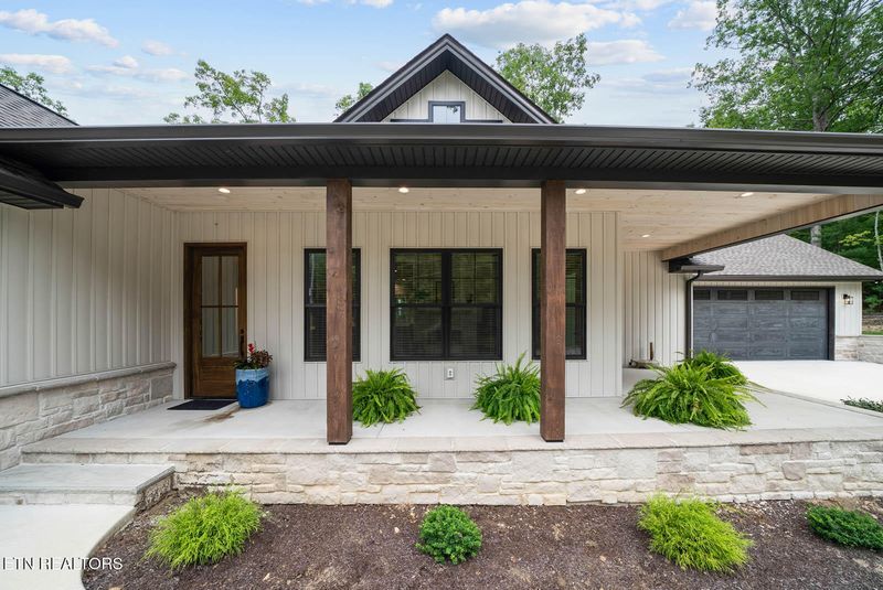 11 Brenningham Ln, Fairfield Glade, TN 38558