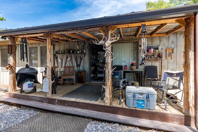 11 Cedar Hills Rd, Grandview, TN 37337