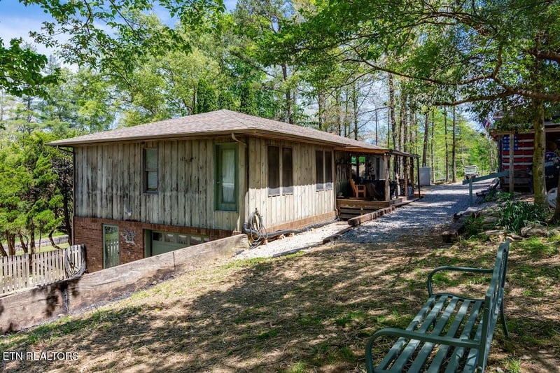 11 Cedar Hills Rd, Grandview, TN 37337