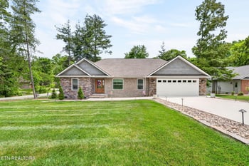 11 Kenwood Ct, Fairfield Glade, TN 38558