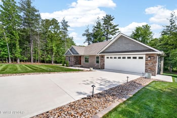 11 Kenwood Ct, Fairfield Glade, TN 38558