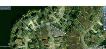 11 Oxford Cir, Crossville, TN 38558