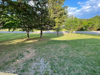 110 3rd St, Corryton, TN 37721