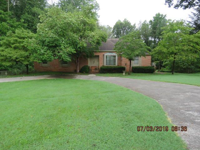 110 Carson Ln, Oak Ridge, TN 37830