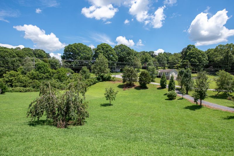 110 Country Rd 244, Athens, TN 37303