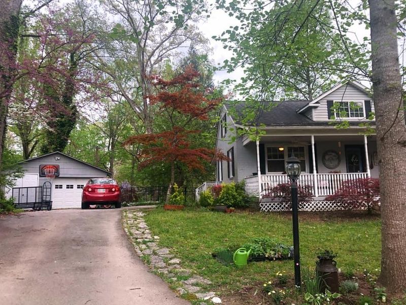 110 Dale Pl, Norris, TN 37828