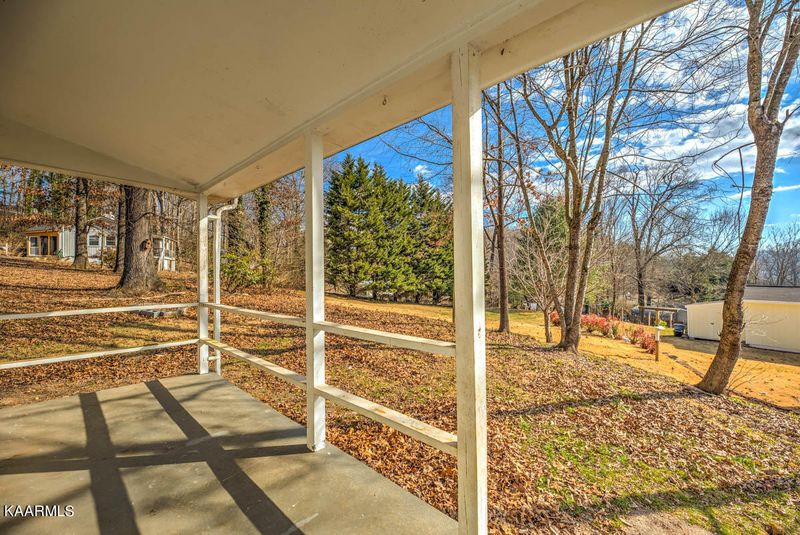 110 Dewey Rd, Oak Ridge, TN 37830