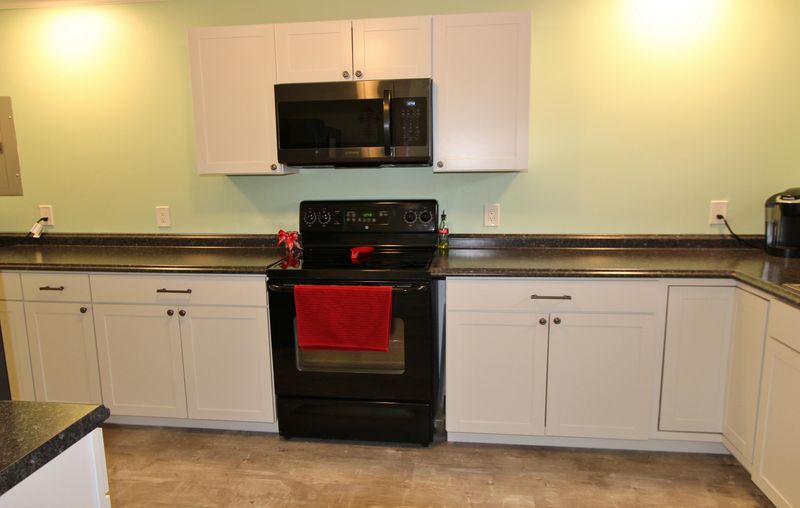 110 E Arrowwood Rd, Oak Ridge, TN 37830