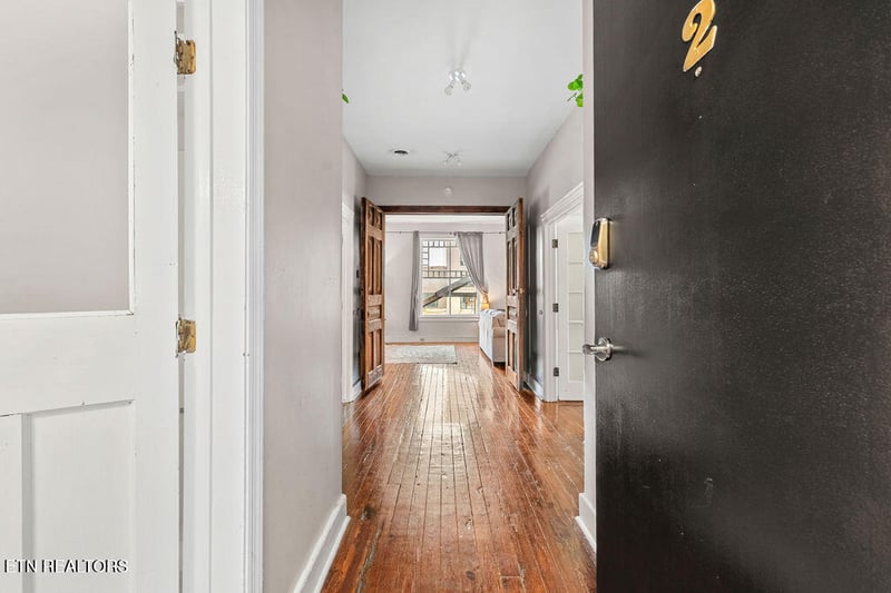110 E Jackson Ave #2, Knoxville, TN 37915