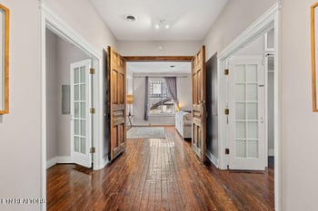 110 E Jackson Ave #2, Knoxville, TN 37915