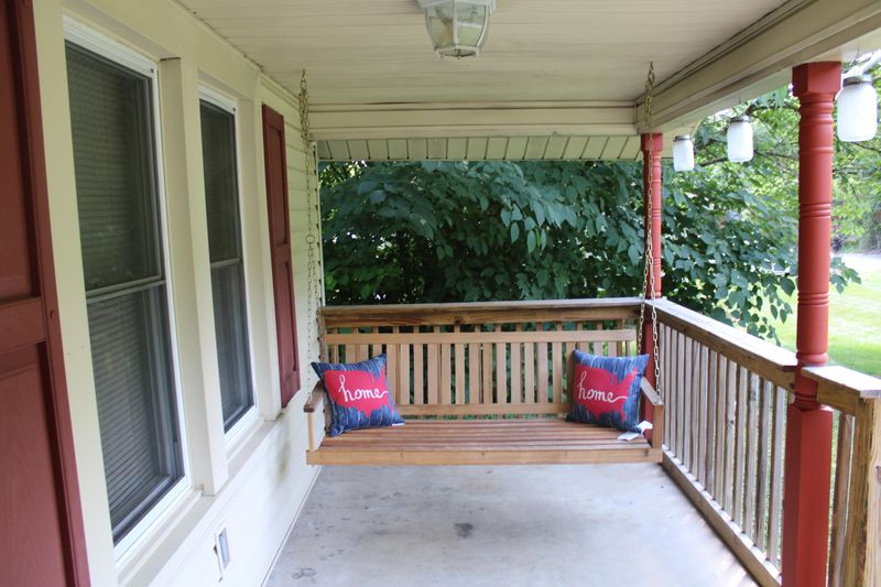 110 Flanagan Ln, Lenoir City, TN 37771