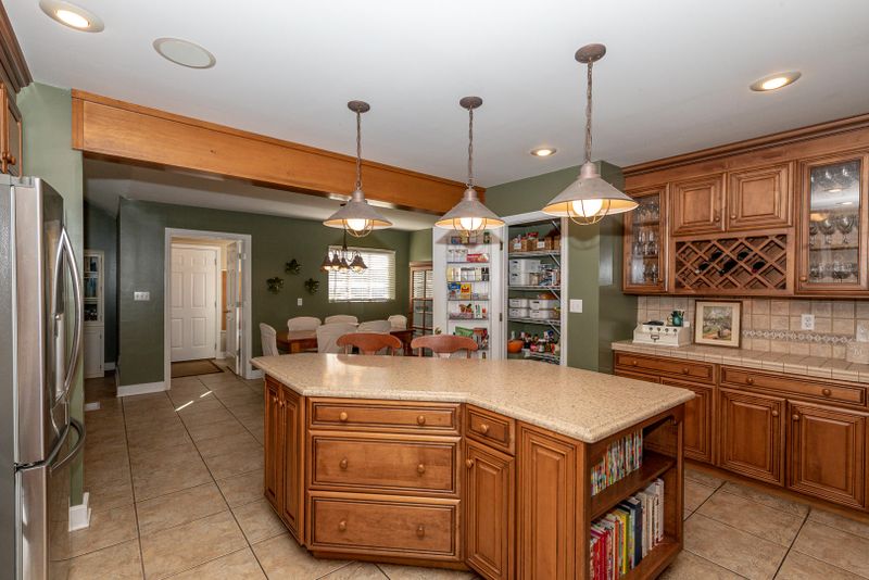110 Hudson St, Maryville, TN 37801