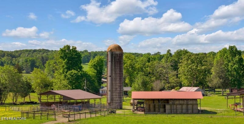 110 Hughes Ln, Ten Mile, TN 37880