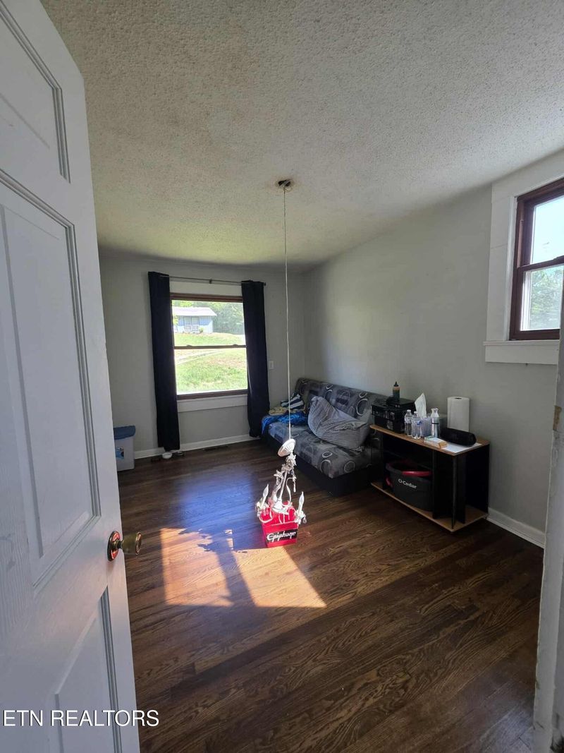 110 Love Rd, Sevierville, TN 37862
