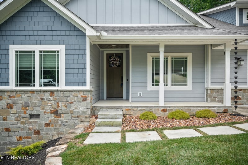 110 Motthaven Dr, Crossville, TN 38558