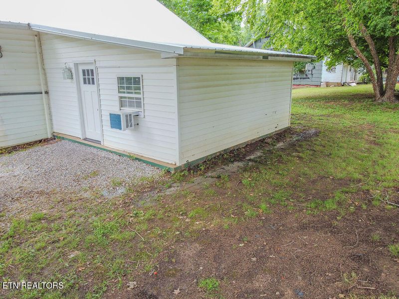 110 Old Englewood Rd, Englewood, TN 37329