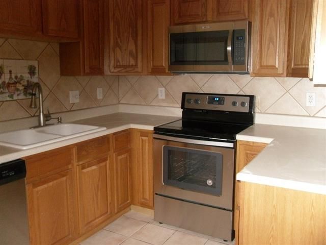 110 Ootsima Way, Loudon, TN 37774
