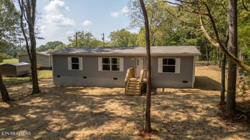 110 Ratledge Rd, Sweetwater, TN 37874