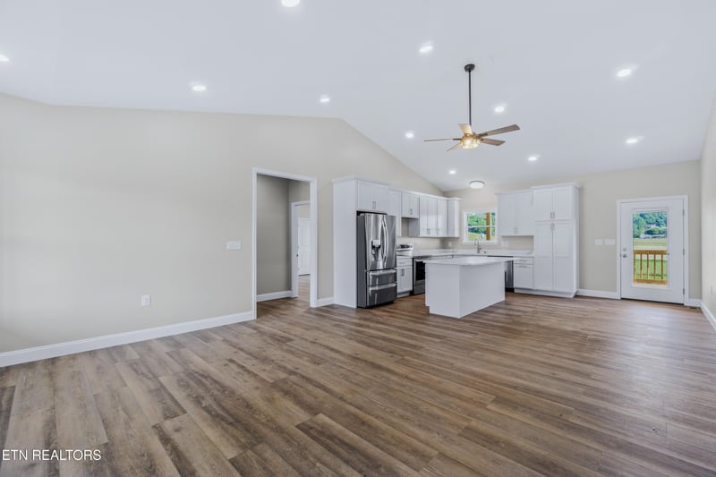 110 Shyane Ln, Sweetwater, TN 37874