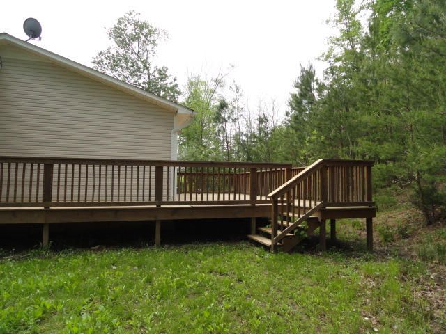 110 Thacker Ln, Etowah, TN 37331
