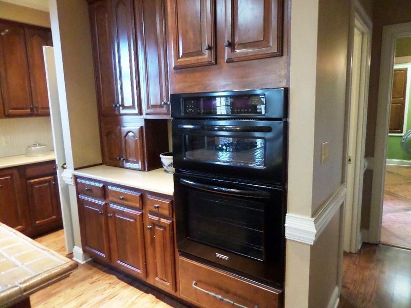 110 Westview Ln, Oak Ridge, TN 37830