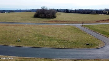110 Whippoorwill Dr, Vonore, TN 37885