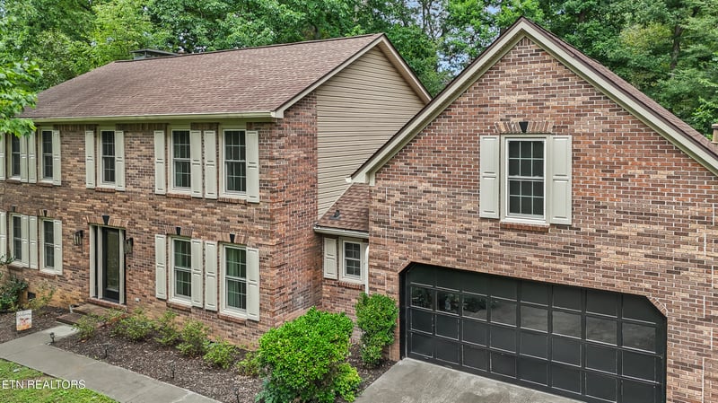 1100 Bob Kirby Rd, Knoxville, TN 37923
