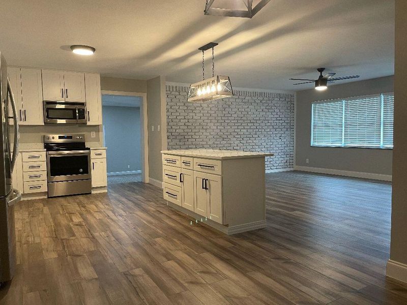 1100 Ideal Dr, Knoxville, TN 37938
