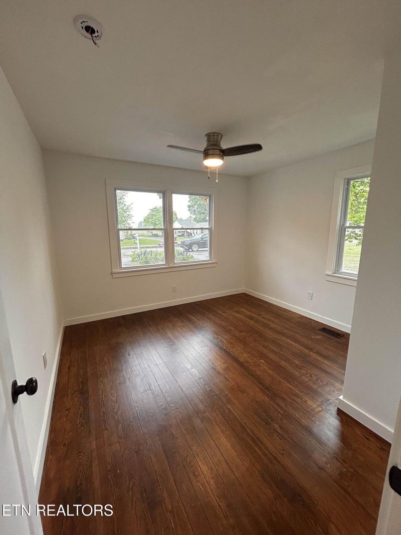 1101 Cherry St, Alcoa, TN 37701