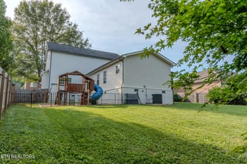 1101 Garrison Ridge Blvd, Knoxville, TN 37922