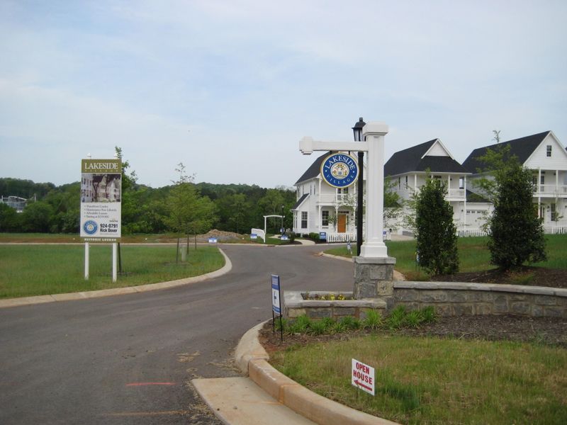 1101 Main St #4, Loudon, TN 37774