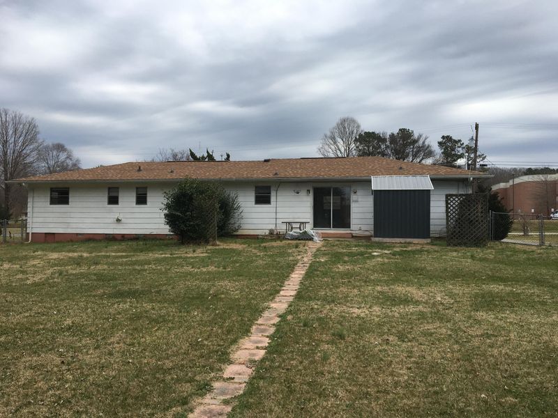 11013 Roane Dr, Knoxville, TN 37934