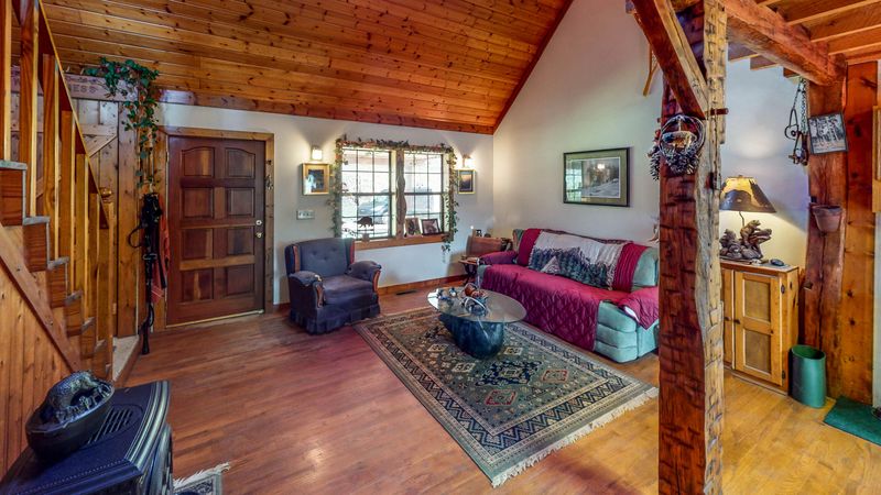 1102 Tranquility Hills Way, Cosby, TN 37722