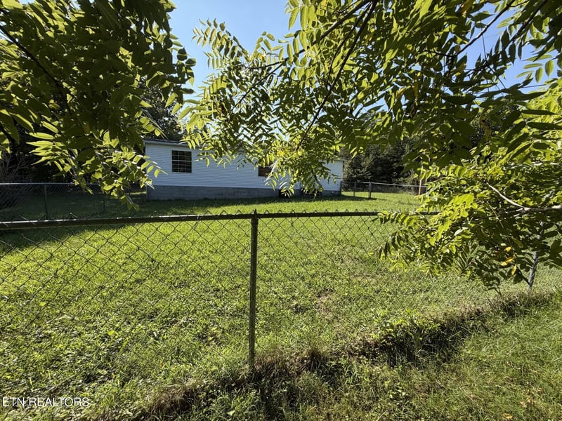 11033 Highway 68, Grandview, TN 37337