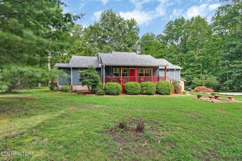1104 Belmont Dr, Monterey, TN 38574